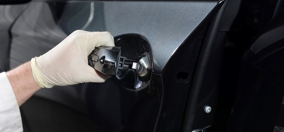 Доводчики дверей