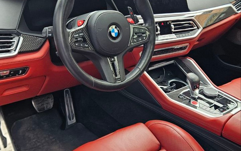 bmw-x6m-f96-opciya-s1cra-distancionnyy-zapusk-dvigatelya-01.jpg