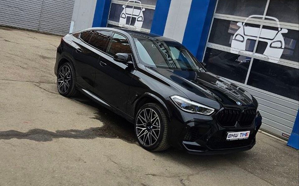Дооснащение BMW X6M F96: дистанционный запуск и онлайн-функции bmw-x6m-f96-opciya-s1cra-distancionnyy-zapusk-dvigatelya-06.jpg