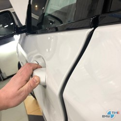 BMW-X4-G02-доводчики-02.jpg