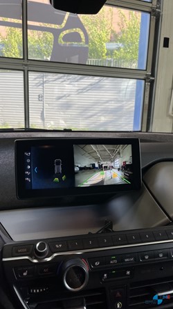 BMW-Time-BMW-i3-camera-CarPlay-008.jpg