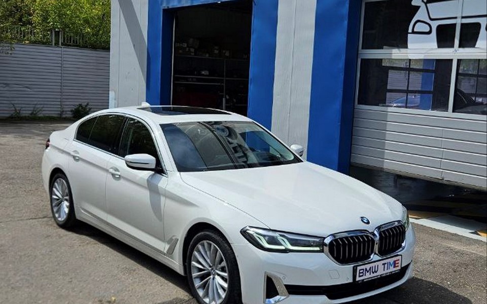 Дооснащение BMW 5 G30 LCI: ассистент парковки, карты Европы, MyBMW, видеорегистратор bmw-time-5g30lci-01.jpg