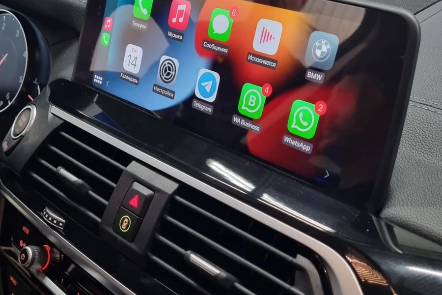 Интеграция умных технологий: Разбираемся в Apple CarPlay для BMW Активация Apple CarPlay BMW X3 G01.jpg