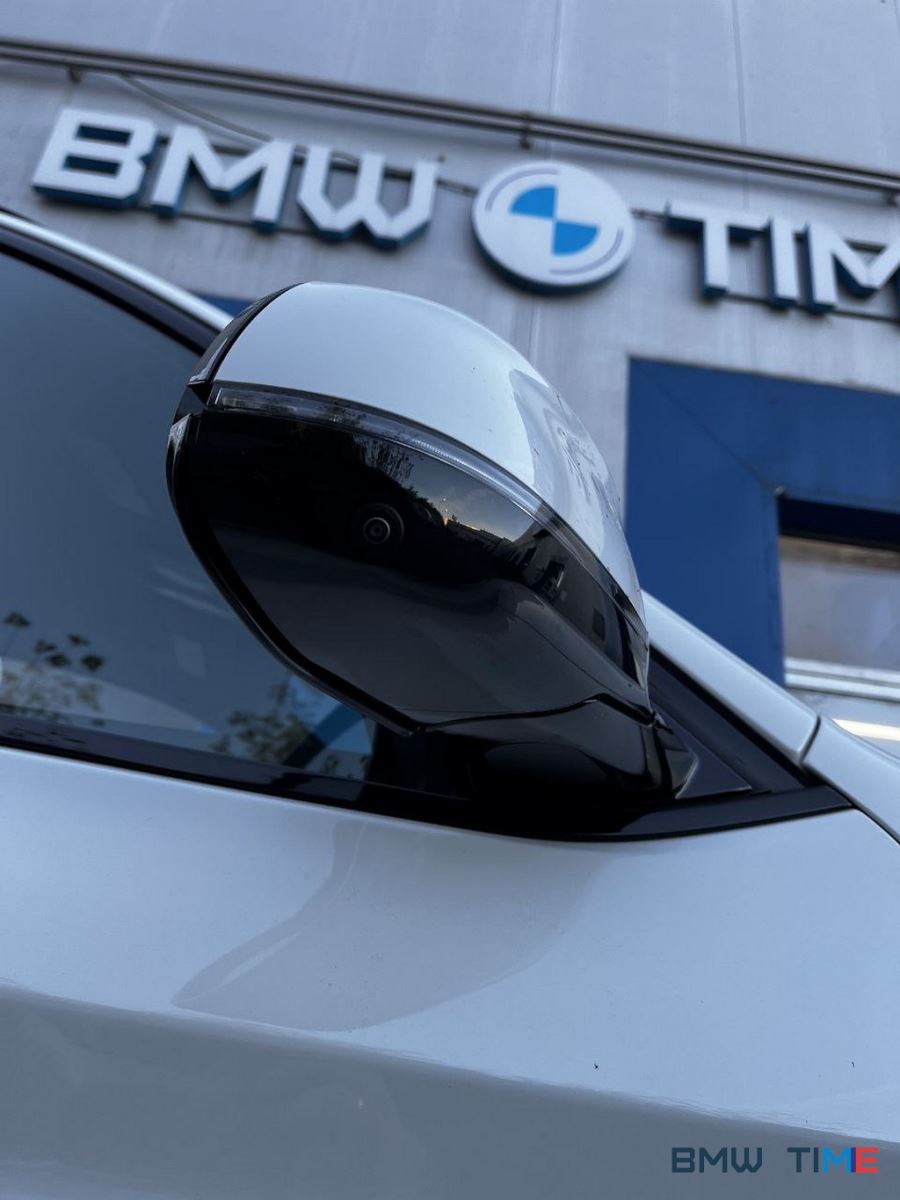 BMW X3 G01 USA круговым обзором, смена региона и карты Европы, регистратор