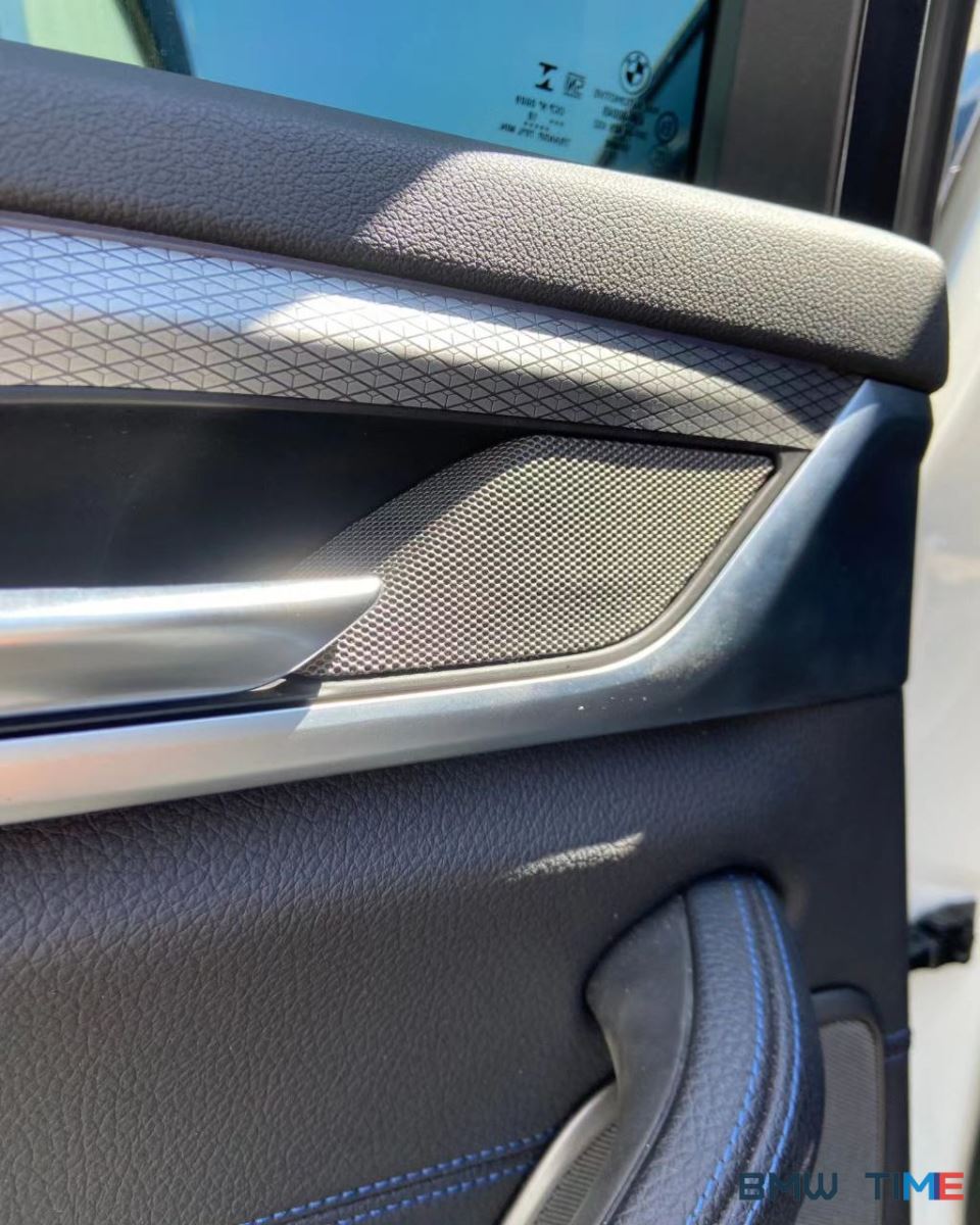 harman kardon объемный звук на bmw